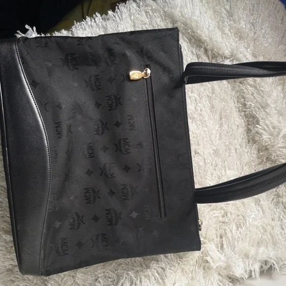 Authentic MCM vintage bag - Picture 8 of 15